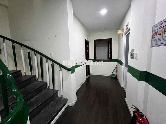 Cho thuê nhà NC giá rẻ Quận Bình Thạnh 9x20 85tr