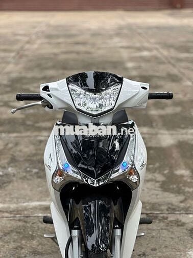 Honda Future 125 LED 2023 Trắng đen Nguyên zin