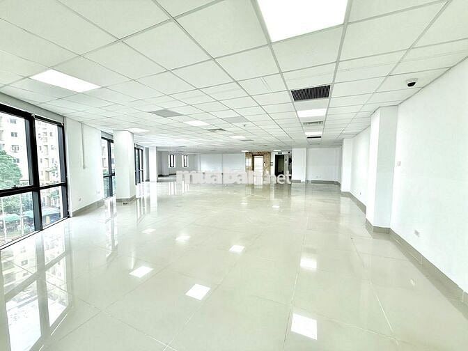 Có Văn Phòng 10 - 30 triệu  DT từ 70 - 150m2 - Tòa nhà mới - Hiện đại