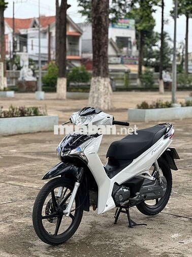 Honda Future 125 LED 2023 Trắng đen Nguyên zin