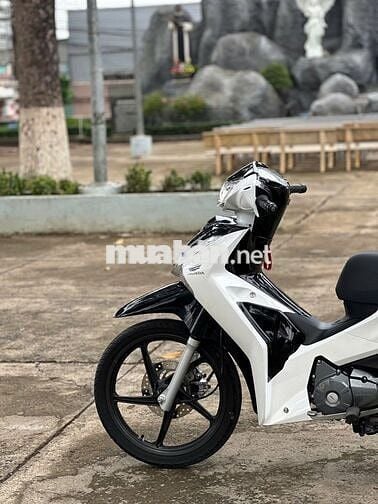 Honda Future 125 LED 2023 Trắng đen Nguyên zin