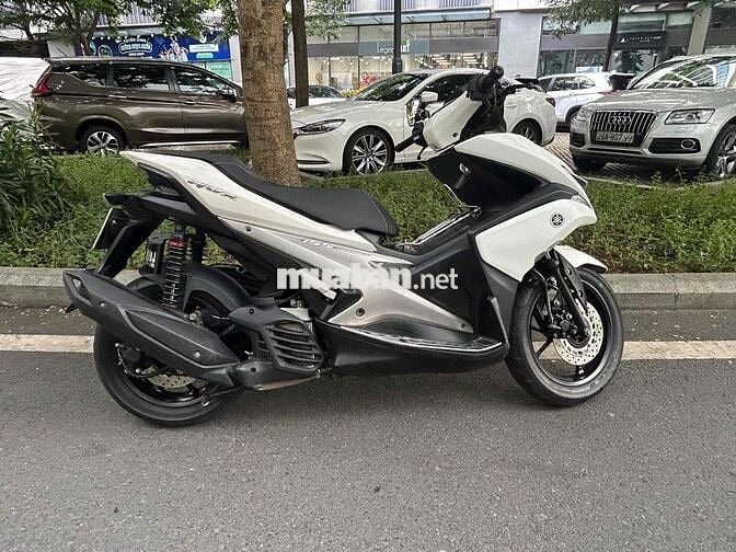 Yamaha NVX 155 ABS Trắng, Smartkey, phanh đĩa sau