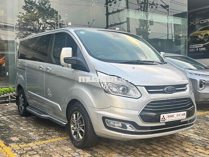 Ford Tourneo Titanium 2019 Bạc 29.000km