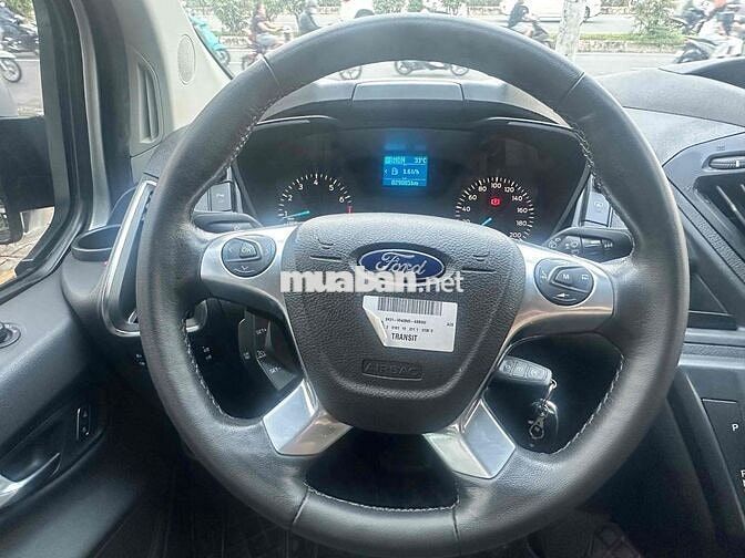 Ford Tourneo Titanium 2019 Bạc 29.000km