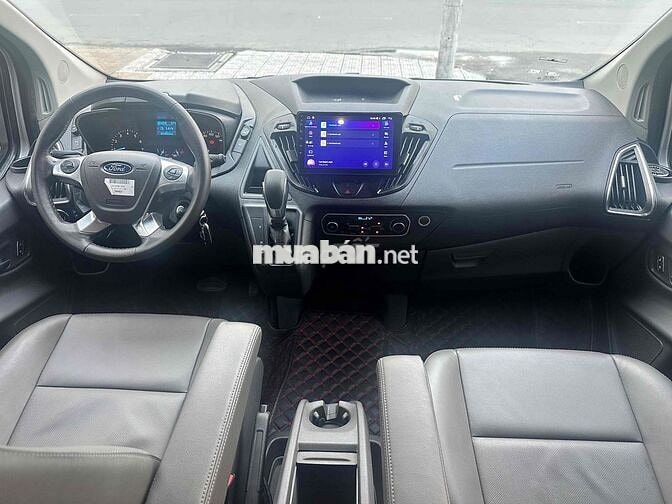 Ford Tourneo Titanium 2019 Bạc 29.000km