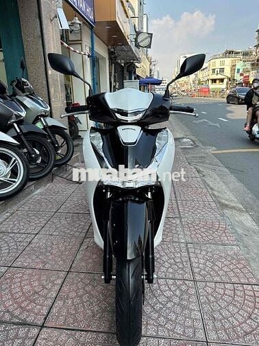 SH 125i 4Val Smartkey 2020 Trắng BSTP Bao Sang Tên