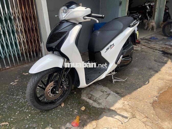 Honda SH125i Trắng 37495 km Tự động