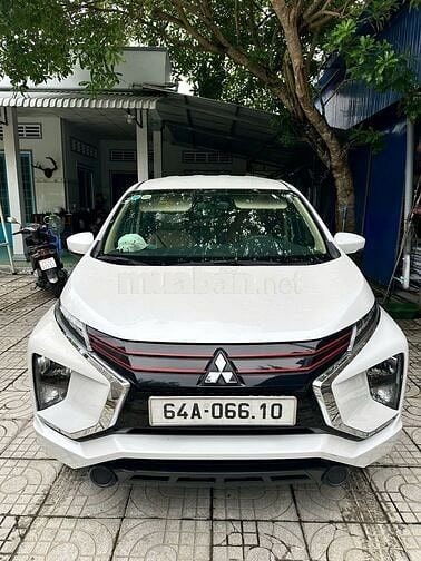 Mitsubishi Xpander 7 chỗ màu Trắng