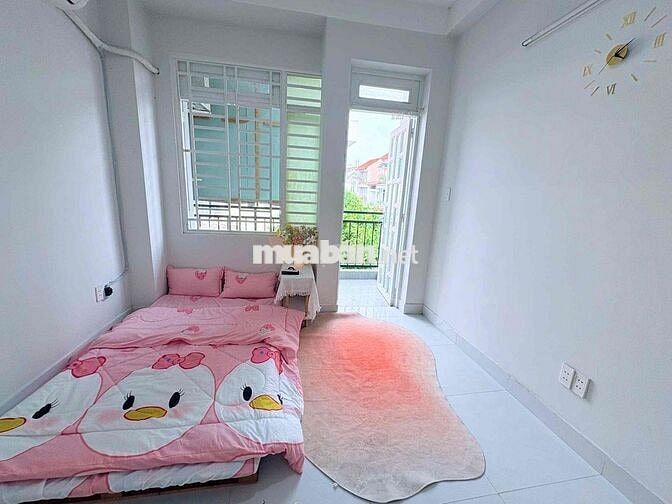 Studio ban công full nt ngay ngã tư hàng xanh tại Nguyễn Văn Thương