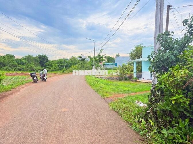 mặt tiền kinh doanh trung tâm long khánh giá rẻ