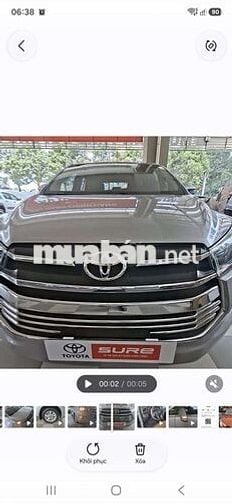 Toyota Innova 2.0G AT 2019 Bạc Tự động
