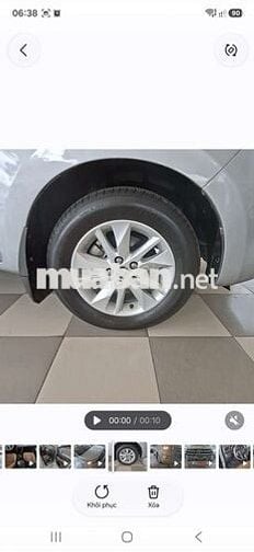 Toyota Innova 2.0G AT 2019 Bạc Tự động