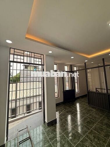 Cho Thuê nhà Phường Tân Sơn Nhì 5 x 6 M Đúc 2,5 Lầu : 2 PN , 2 Wc 