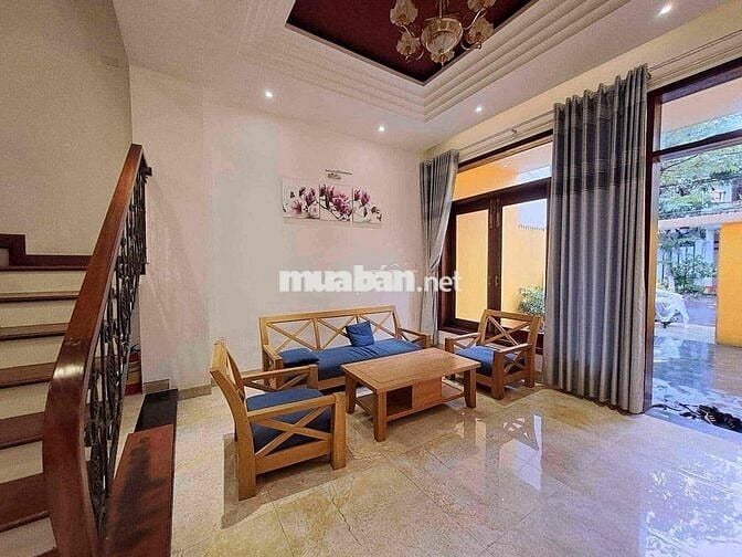 Cho Thuê Nhà 3 Tầng, 3pn, 4wc, Full Nội Thất, Khu Biển Hồ Nghinh