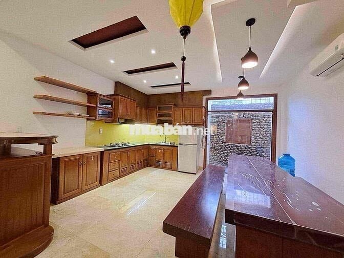 Cho Thuê Nhà 3 Tầng, 3pn, 4wc, Full Nội Thất, Khu Biển Hồ Nghinh