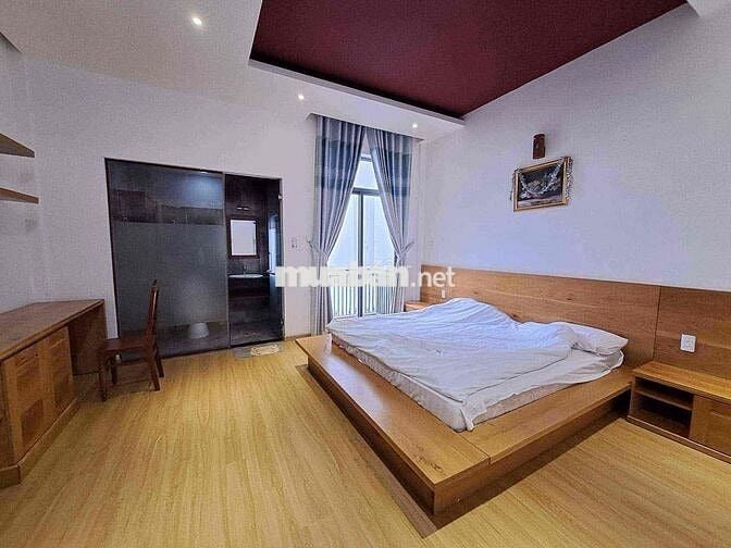 Cho Thuê Nhà 3 Tầng, 3pn, 4wc, Full Nội Thất, Khu Biển Hồ Nghinh