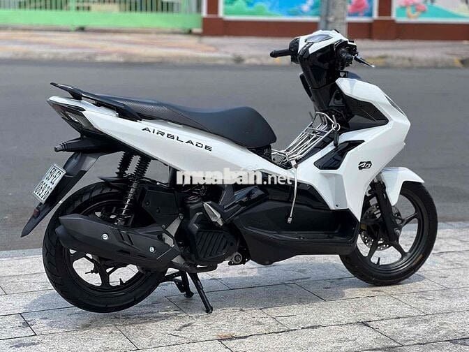 Honda AirBlade 125 2022 Trắng Đen