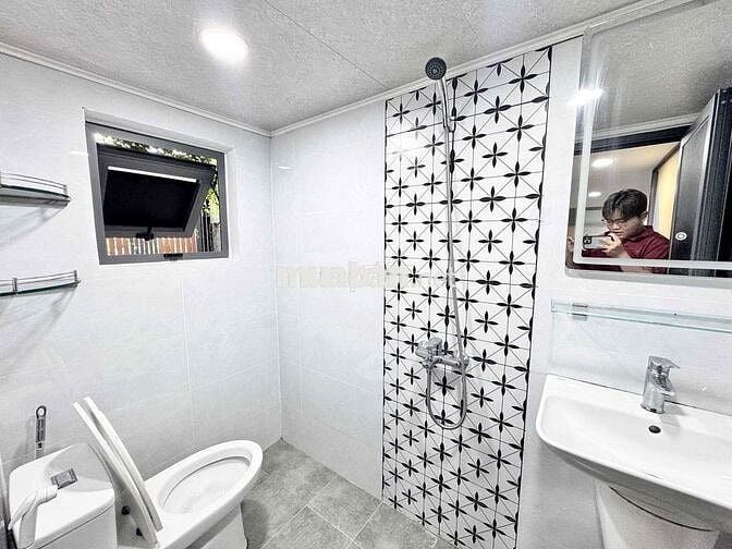 1 TRỆT 1 LẦU 2PN -  3 MÁY LẠNH SIÊU RỘNG NGAY PHẠM VĂN BẠCH - TÂN SƠN