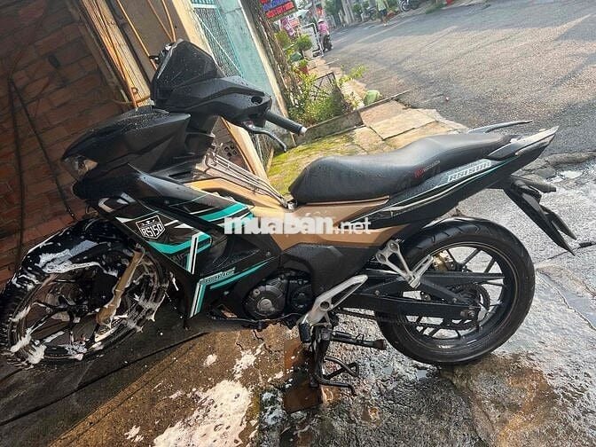Honda Winner V3 Côn tay Đen, Vàng đồng