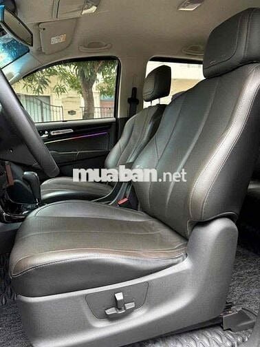 Chevrolet Colorado High Country Số tự động Xám