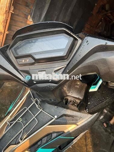 Honda Winner V3 Côn tay Đen, Vàng đồng