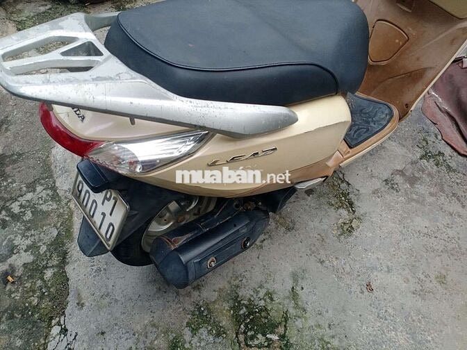 Honda Lead 125 Vàng kem