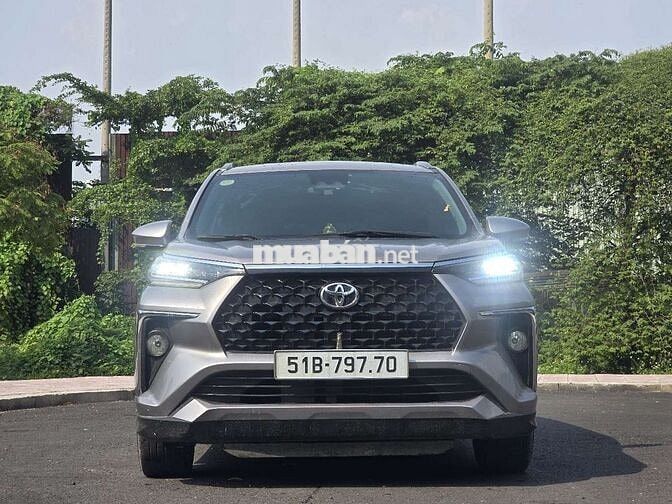 VELOZ CROSS TOP SX 2023 AT 78000KM BẢO HÀNH1 NĂM