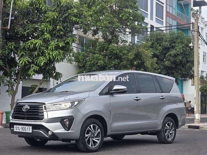 INNOVA 2.0E SX 2022 MT 65000KM BẢO HÀNH 1 NĂM
