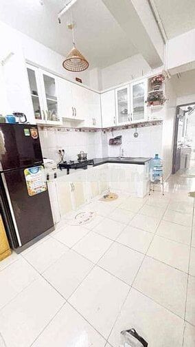 BÁN GẤP 55m2 , 2 tỷ100 - SHR , CC NHẤT LAN 3 , TÂN TẠO