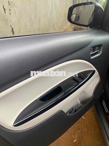 Mitsubishi Mirage 2017 Tự động Xám