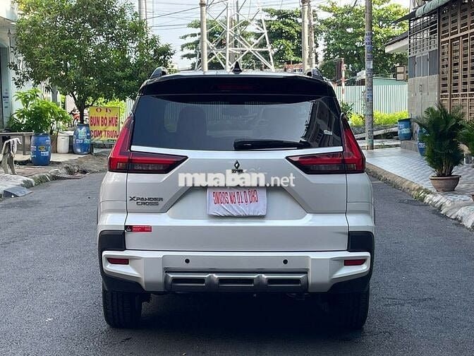 Mitsubishi Xpander Cross 2024 Trắng 38 ngàn km