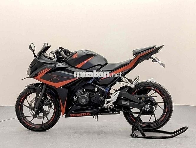 Honda CBR150R 2018 Đen cam 29000 km