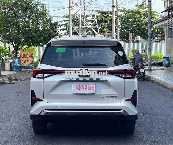 Toyota Veloz 2024 Trắng 7 chỗ 23 ngàn km