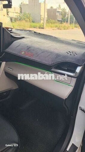 Toyota Veloz Cross Top 2022 Trắng Tự động 7 chỗ
