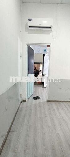 PHÒNG MỚI,NGAY TRUNG TÂM QUẬN 3