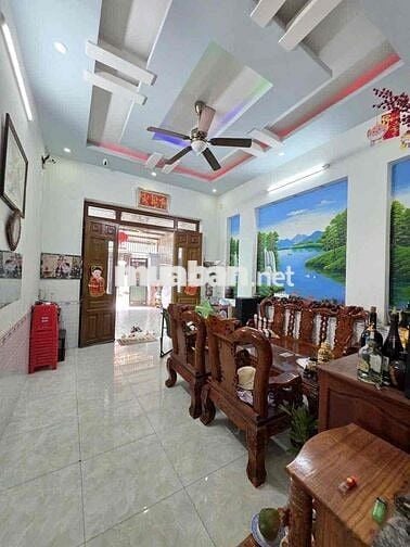 bán căn 2 mặt tiền thuận tiện khinh doanh buôn bán