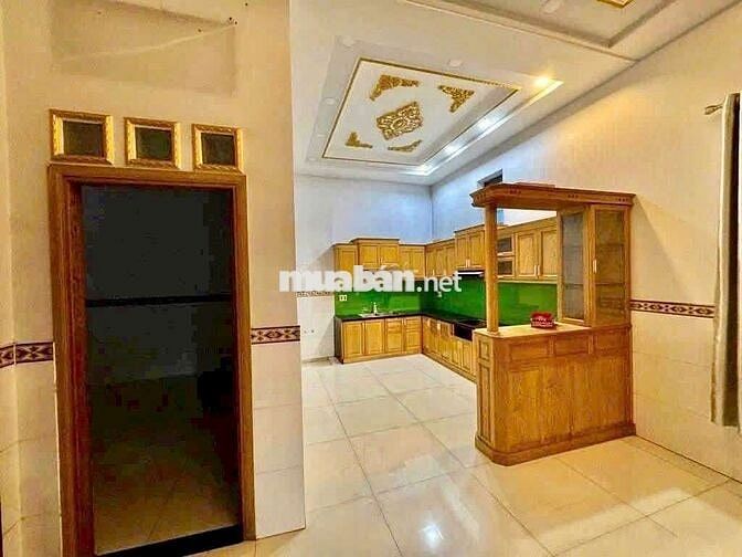 Biệt thự trệt 3 lầu sân thượng đường Bình Thành BHH B bình tân
