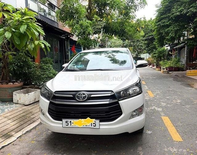 Toyota INNOVA E 2019 số sàn Zin xe gia đình dùng
