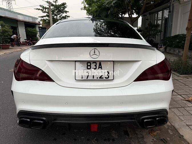 Mercedes-Benz CLA45 AMG 4MATIC 2015 Trắng ngọc tra