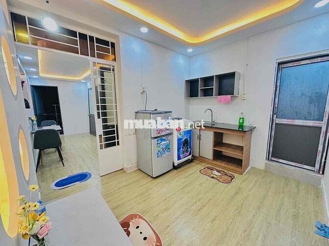 Căn Hộ 2PN Ban Công Siêu Đẹp Giá Sốc Đường Nguyễn Thái Bình