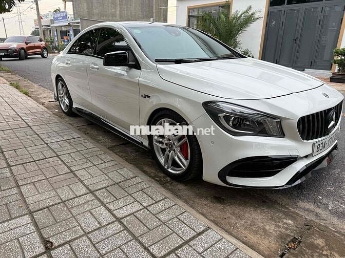 Mercedes-Benz CLA45 AMG 4MATIC 2015 Trắng ngọc tra