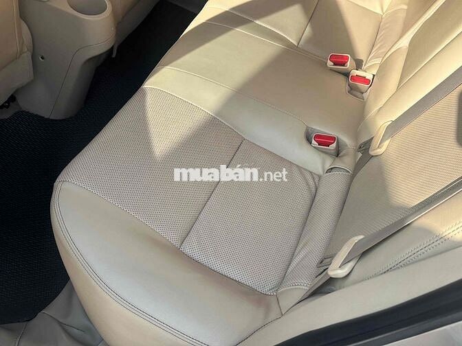 Toyota Vios G 2017 Tự động Vàng cát 110000 km