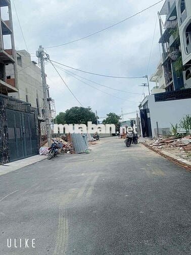 TÔI CẦN BÁN NHANH LÔ ĐẤT 72M2. CHỈ HƠN 4TỶ. ĐƯỜNG CHIẾN KHU. QUẬN 12.