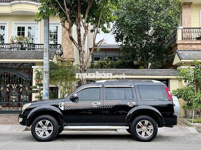 Ford Everest 2.5L AT 2012 Đen Tự động Xăng