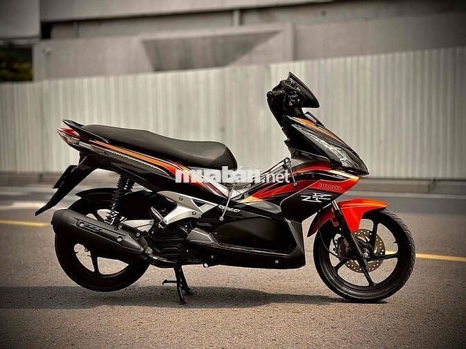 Honda Air Blade 2010 Đen Cam