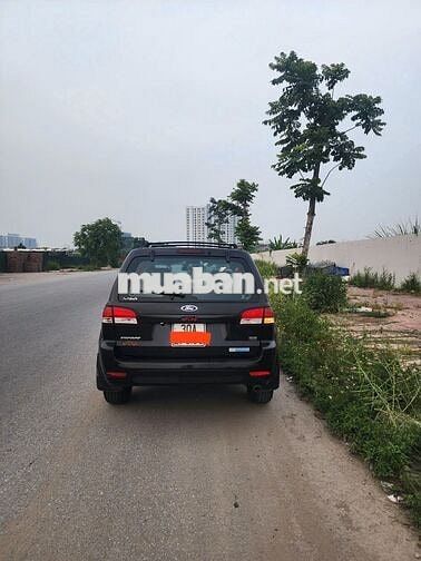 Ford Escape XLS 2010 Xăng Đen 2.3L