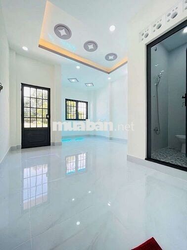 CHỈ 4.6 TỶ - MUA ĐƯỢC NHÀ SÁT VẠN PHÚC CITY 🔥
Nhà 2 Tầng 3 PN 2 WC