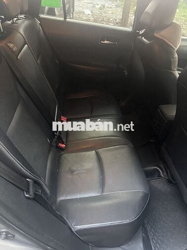 Toyota Cross 1.8V 2022 Bạc 7800 km