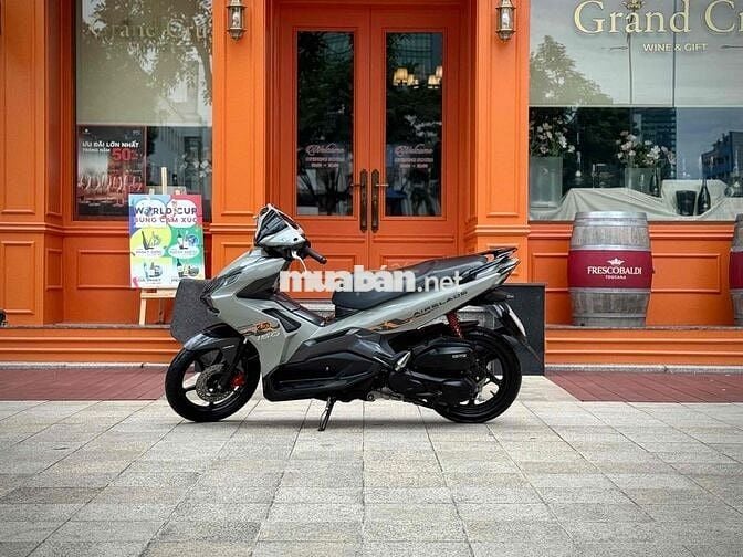 Honda Air Blade Sport Xám Xi Măng thể thao 29H2