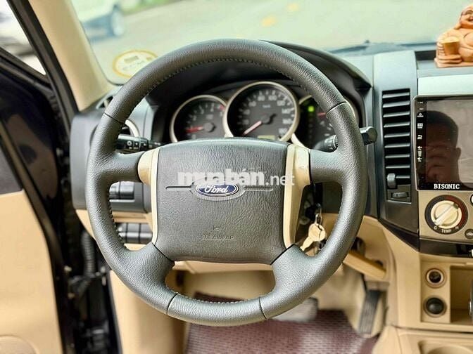 Ford Everest 2.5L AT 2012 Đen Tự động Xăng